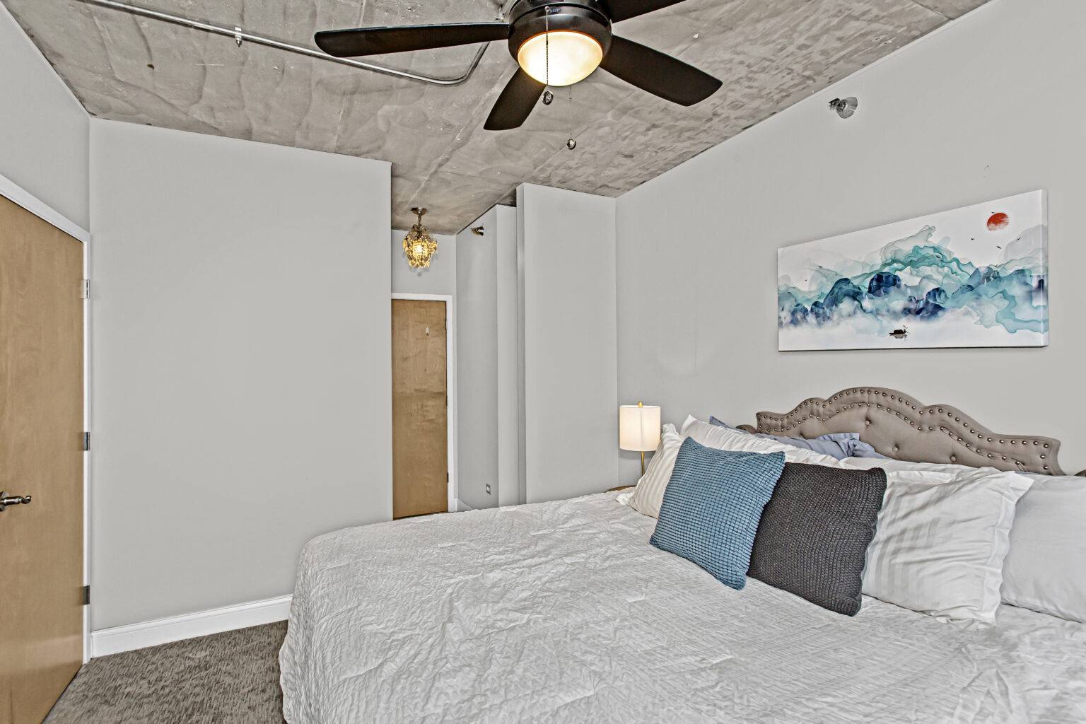 010_hdr_masterbed23