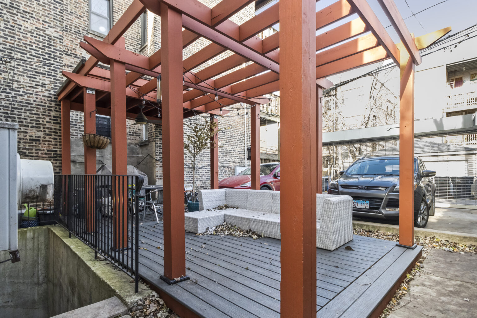 001_hdr_v495189_exterior2